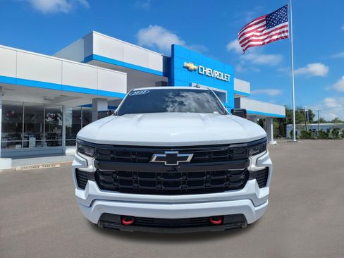 Used 2022 Chevrolet Silverado 1500 RST w/ Redline Edition AWD/4WD image 8