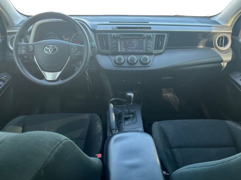 Used 2018 Toyota RAV4 LE w/ All Weather Liner Package image 20