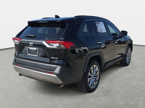 Used 2022 Toyota RAV4 Limited w/ Limited Grade Weather Package image 5