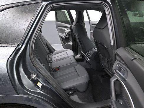 New 2026 Audi Q5 Prestige AWD/4WD image 13