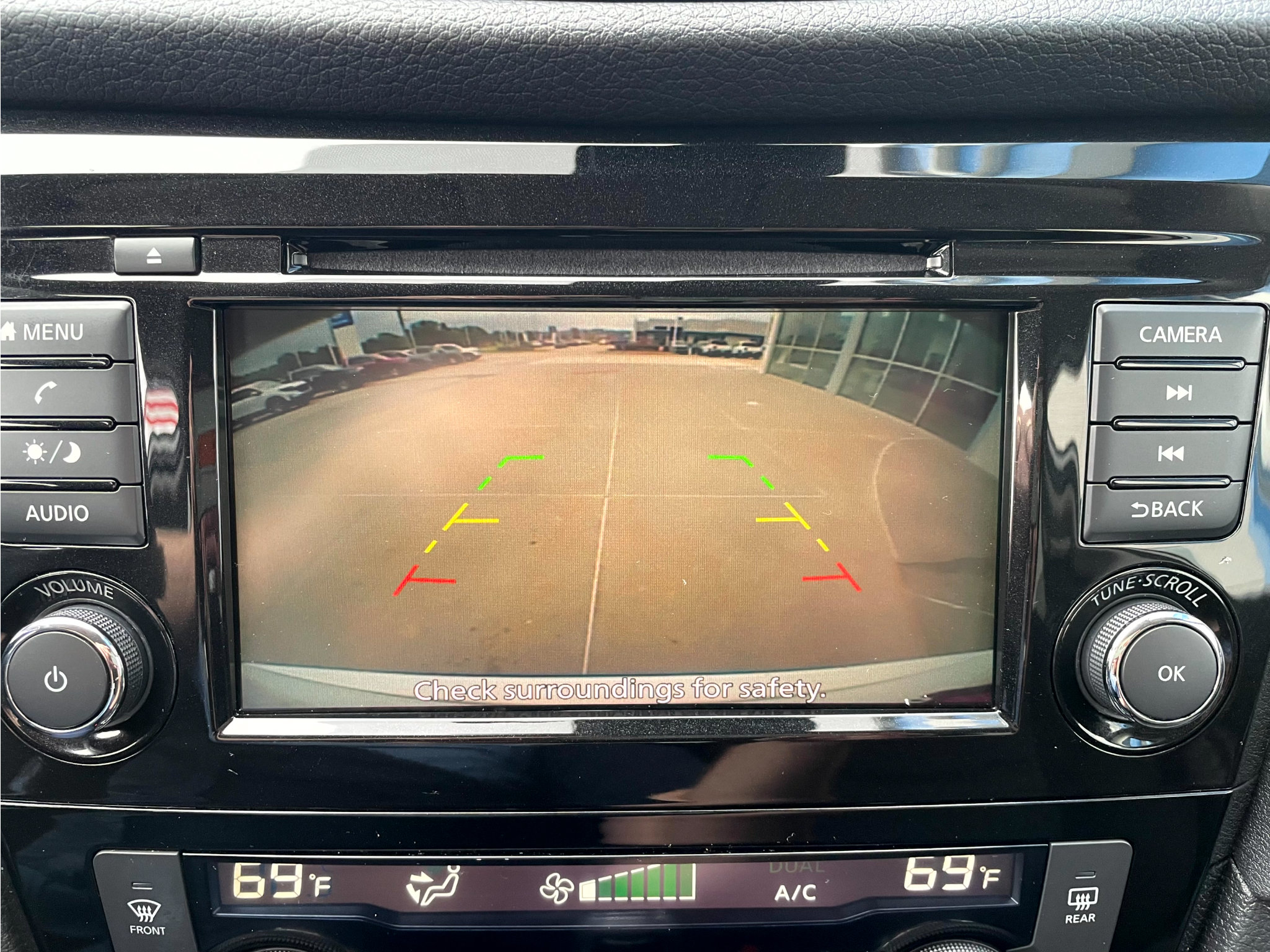 Used 2020 Nissan Rogue SV AWD/4WD image 17