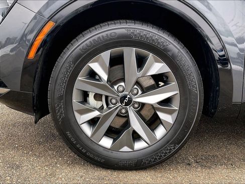 Used 2023 Kia Sportage SX image 7