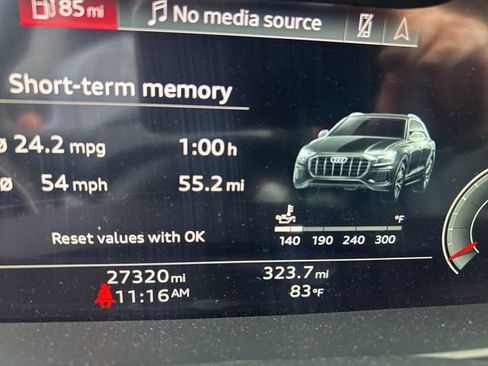 Used 2023 Audi Q8 Premium Plus w/ Premium Plus Package AWD/4WD image 9