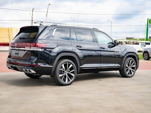 New 2026 Volkswagen Atlas SEL Premium R-Line image 6