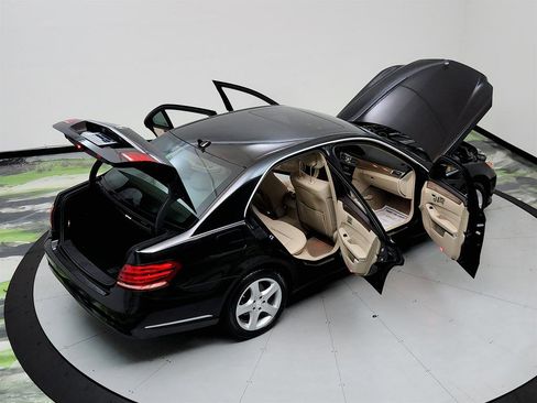 Used 2014 Mercedes-Benz E 350 Sedan image 41