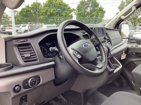 Used 2024 Ford Transit 250 Low Roof w/ Exterior Upgrade Package RWD image 11