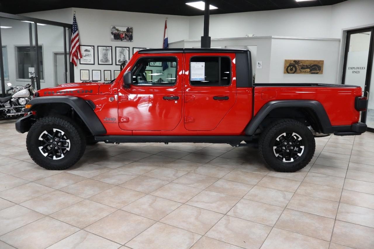 Used 2026 Jeep Gladiator Rubicon AWD/4WD image 2