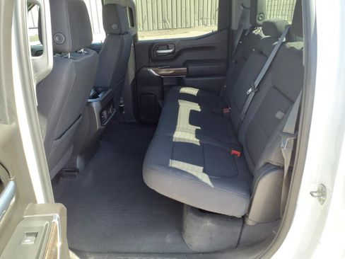 Used 2021 Chevrolet Silverado 1500 LT Trail Boss w/ Bed Protection Package image 13