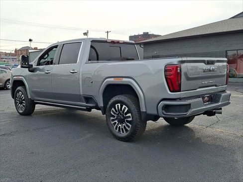 Used 2025 GMC Sierra 2500 Denali Ultimate image 14
