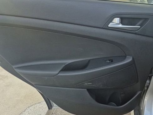 Used 2021 Hyundai Tucson Limited w/ Cargo Package image 9