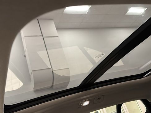 New 2026 Volvo XC40 B5 Plus w/ Protection Package Premier image 23