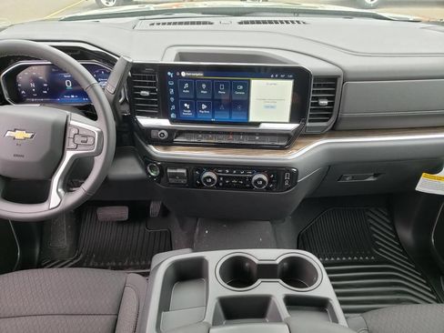 New 2026 Chevrolet Silverado 1500 LT AWD/4WD image 17