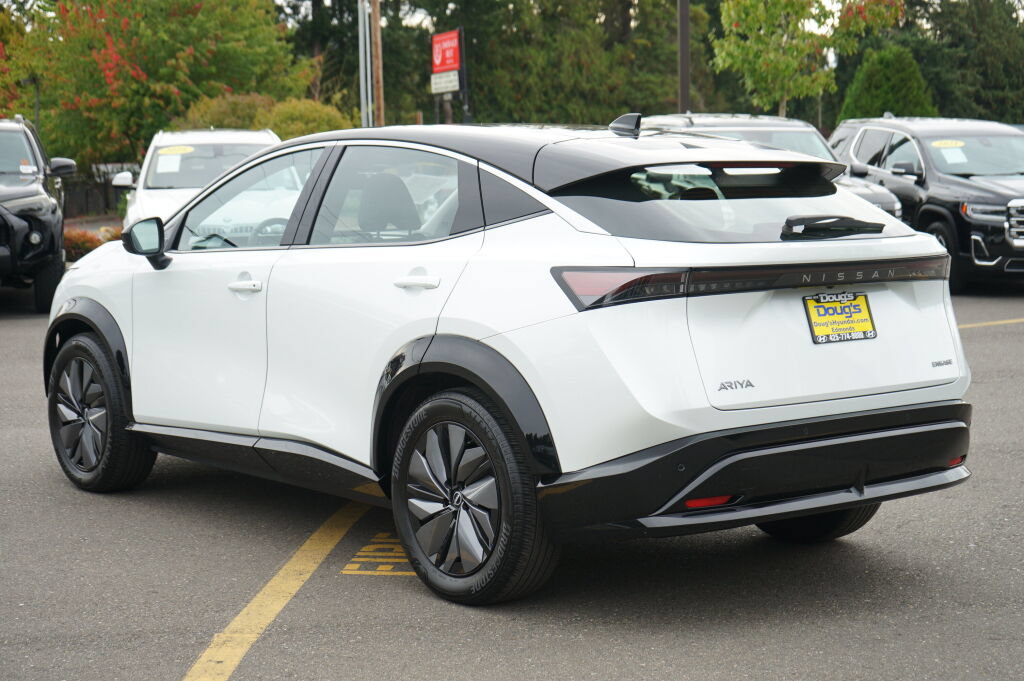 Used 2024 Nissan Ariya FWD image 7
