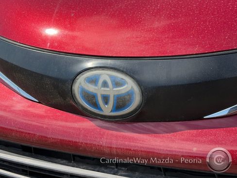 Used 2021 Toyota Sienna XLE w/ XLE Plus Package FWD image 13