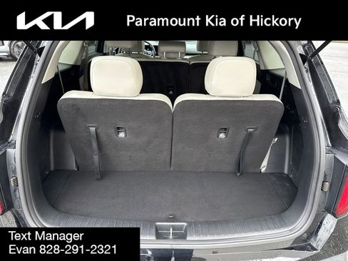 Used 2025 Kia Sorento S w/ Panoramic Sunroof Package FWD image 10