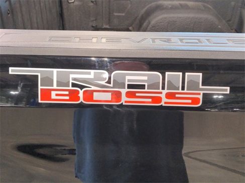 Used 2021 Chevrolet Silverado 1500 Custom Trail Boss image 30