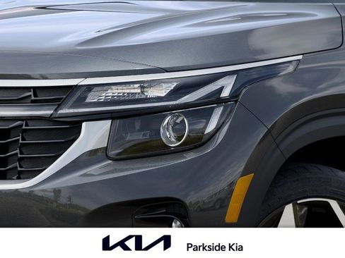 New 2026 Kia Seltos EX FWD image 10