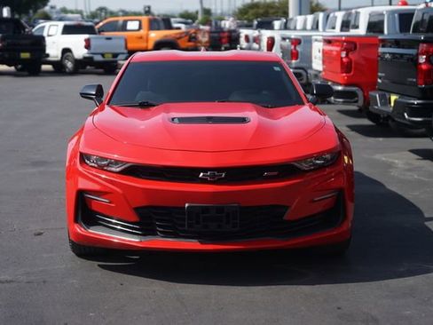 Used 2022 Chevrolet Camaro SS RWD image 3