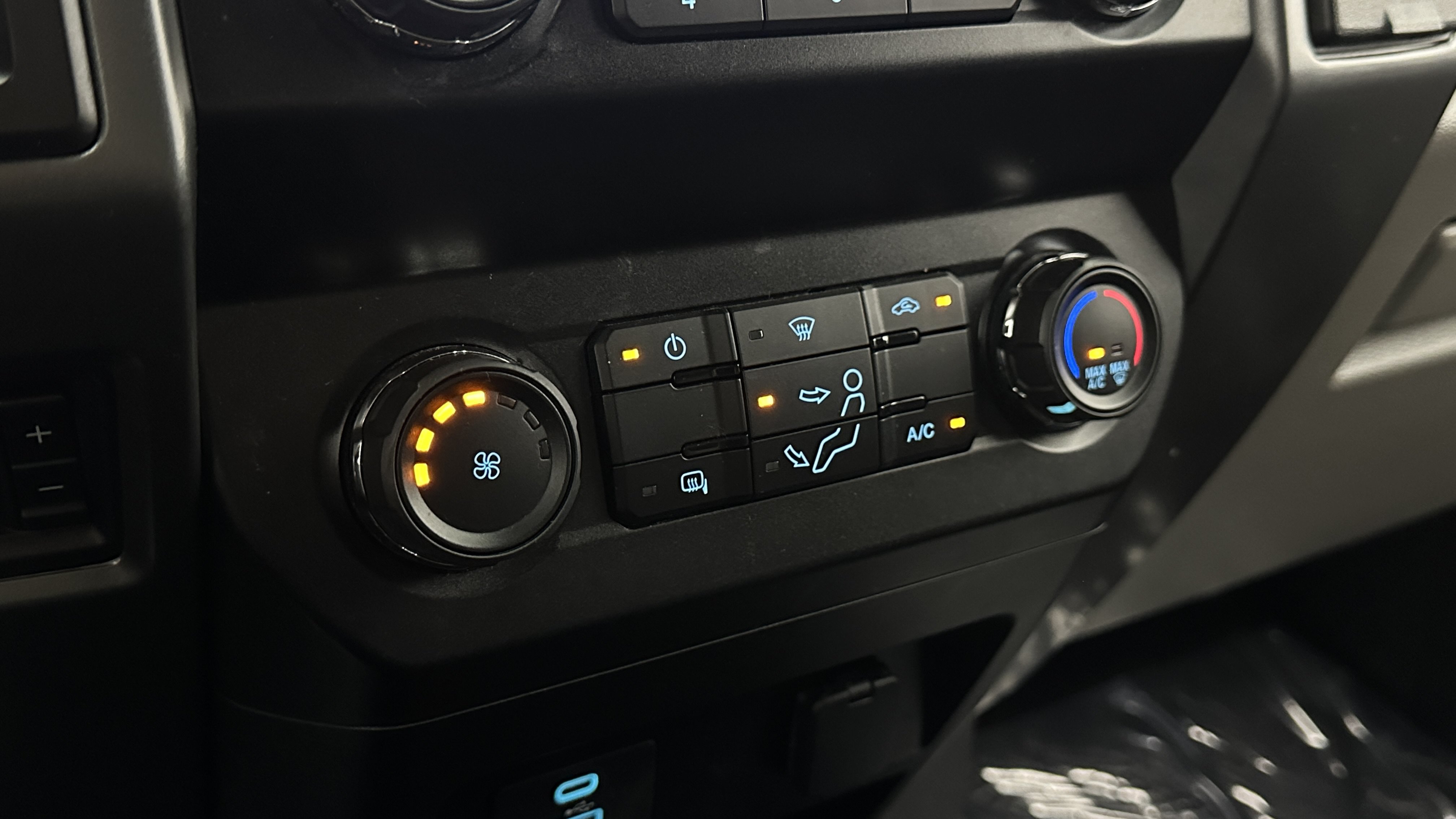 Used 2020 Ford F250 XLT AWD/4WD image 15