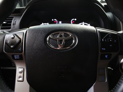 Used 2022 Toyota 4Runner Trail Special Edition AWD/4WD image 60