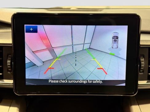 Used 2020 Ford Explorer XLT w/ Equipment Group 202A image 12