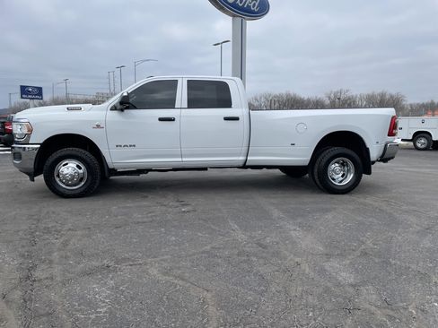 Used 2021 RAM 3500 Tradesman w/ Towing Technology Group image 2