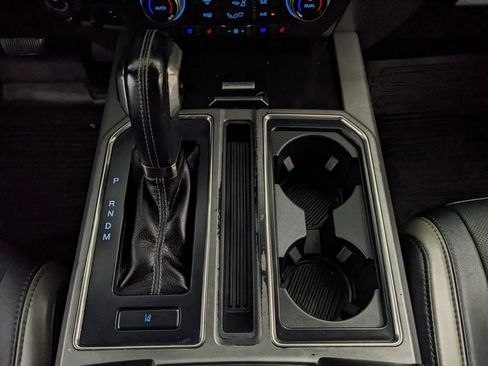 Used 2017 Ford F150 Raptor w/ Equipment Group 802A Luxury AWD/4WD image 11