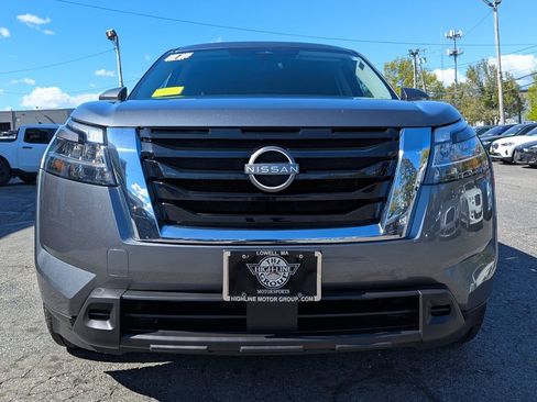 Used 2022 Nissan Pathfinder S AWD/4WD image 4