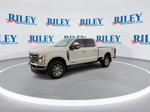 New 2026 Ford F350 King Ranch w/ Chrome Package AWD/4WD image 4