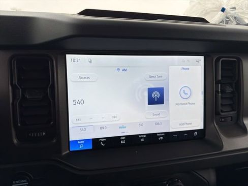 New 2026 Ford Bronco Base image 25