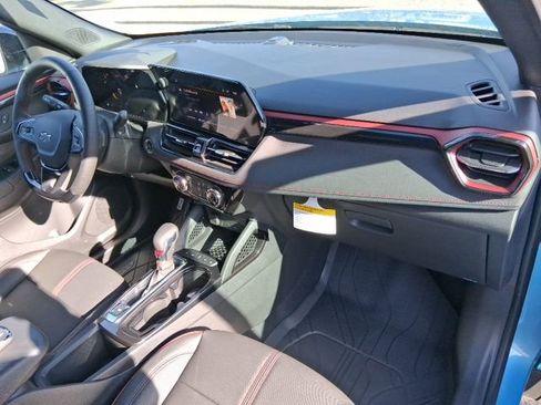 New 2026 Chevrolet TrailBlazer RS w/ Driver Confidence Package FWD image 11