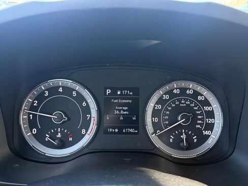 Used 2022 Hyundai Venue SE image 30