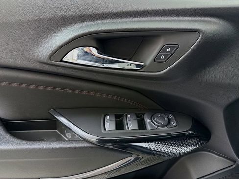 New 2026 Chevrolet Trax RS w/ Sunroof Package image 17