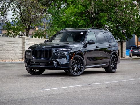 New 2026 BMW X7 xDrive40i w/ Executive Package AWD/4WD image 1