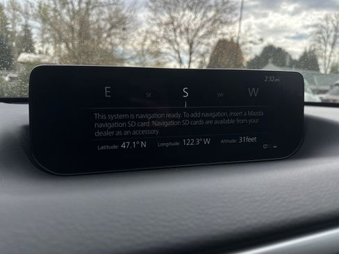 Certified 2025 MAZDA CX-50 AWD 2.5 S w/ Select Package image 28