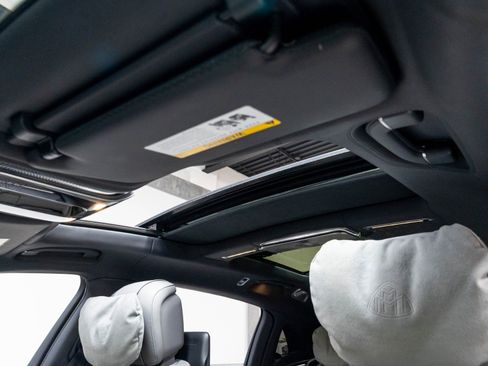 Used 2024 Mercedes-Benz Maybach S 680 4MATIC image 40