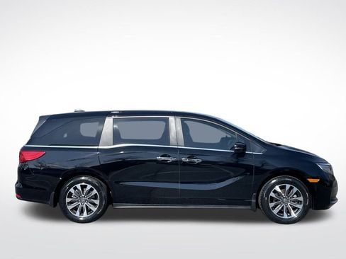 Certified 2024 Honda Odyssey EX-L image 7