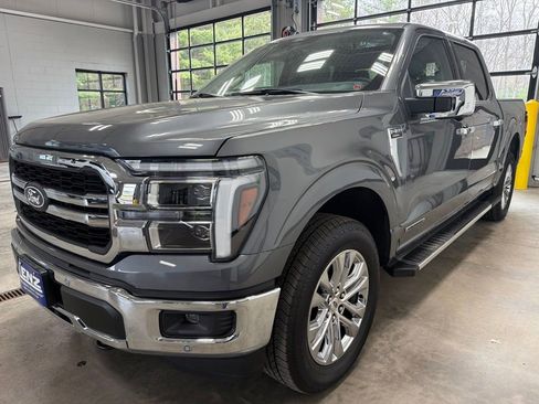 Used 2025 Ford F150 Lariat w/ Equipment Group 502A High AWD/4WD image 4