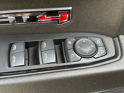 Certified 2023 GMC Sierra 1500 AT4 w/ Technology Package AWD/4WD image 27