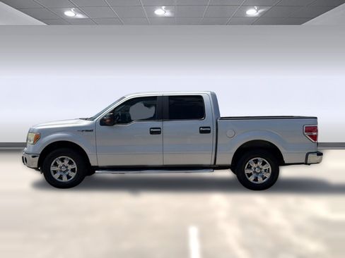 Used 2012 Ford F150 XLT w/ XLT Chrome Pkg RWD image 2