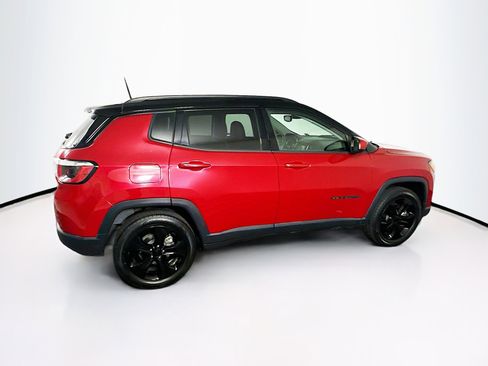 Used 2018 Jeep Compass Altitude image 10
