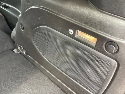 Used 2016 Jeep Renegade 75th Anniversary FWD image 59