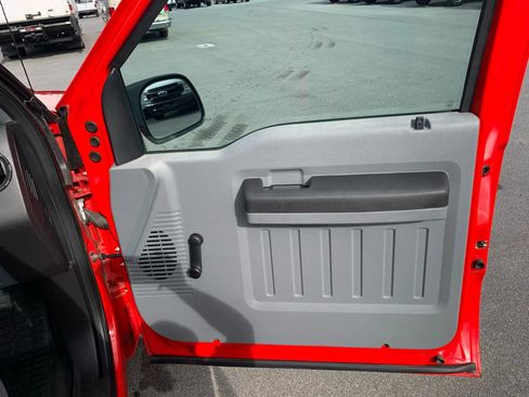Used 2016 Ford F250 XL RWD image 15