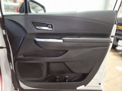 Used 2026 Toyota Sienna XSE FWD image 53