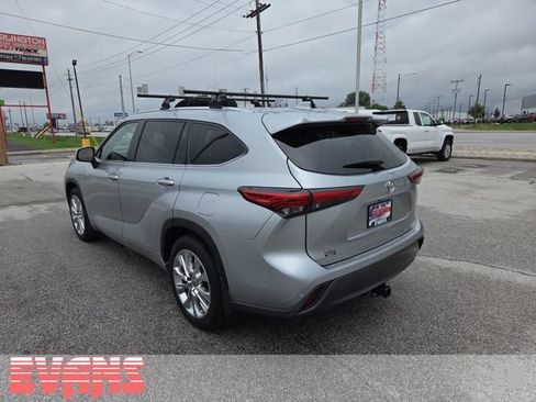 Used 2021 Toyota Highlander Limited AWD/4WD image 30