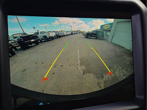 Used 2023 Jeep Wrangler Unlimited Sahara image 14