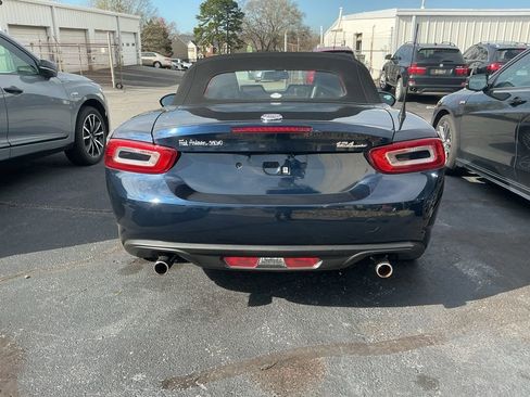 Used 2018 FIAT 124 Spider Classica image 3