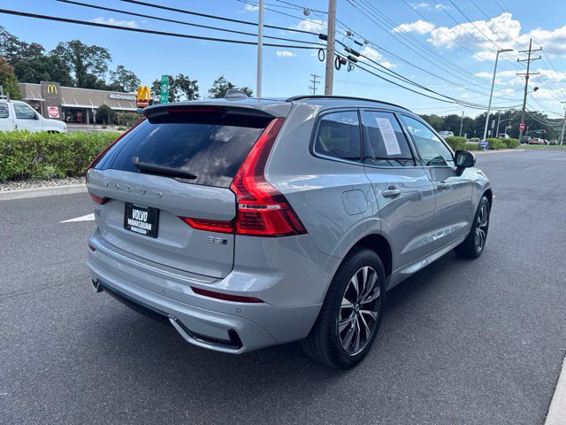 Certified 2024 Volvo XC60 B5 Core w/ Protection Package Premier AWD/4WD image 5