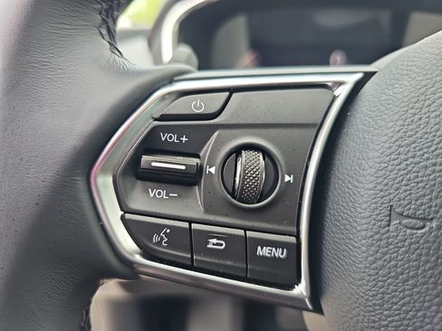 Certified 2026 Acura MDX FWD w/ Technology Package image 17