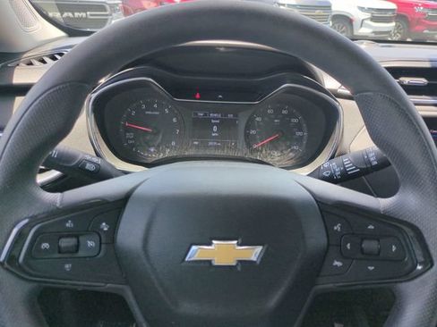 Used 2023 Chevrolet TrailBlazer LT FWD image 31